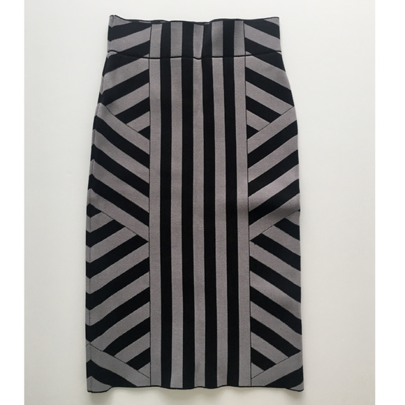 BCBGMaxAzria Dresses & Skirts - BCBGMaxAzria Bandage Pencil Skirt